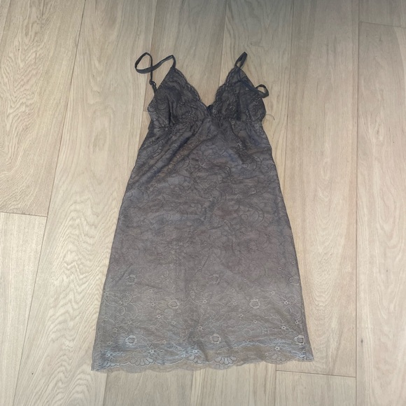 COPY - Alice + Olive Lace Dress - Picture 1 of 7